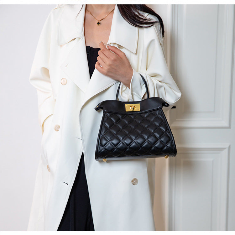 Fearless Quilted Large Capacity Luxury Handbag for Women