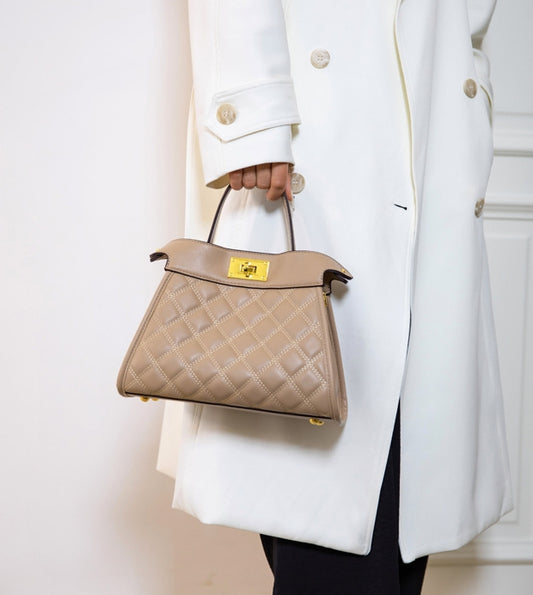 Fearless Quilted Large Capacity Luxury Handbag for Women