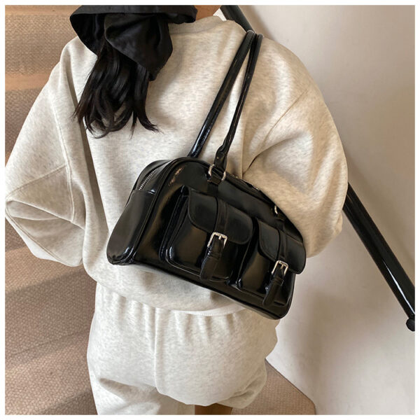 Trendy Shoulder Bag for Women - Black - Image 2